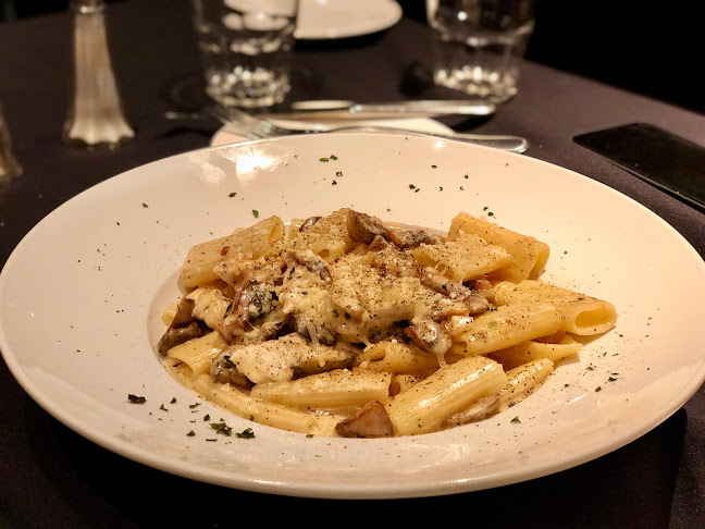 Marlowe Restaurant & Bar - Hospitality and gastronomy