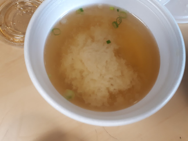 Comentarii opinii despre Young's Kitchen Sushi