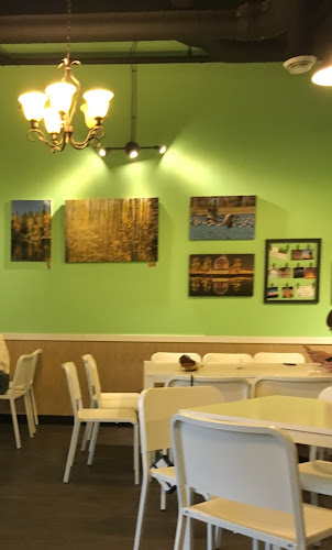 Rayla's Bubble Tea Cafe - Saskatoon