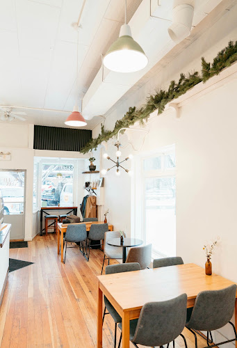 Wild Oak Cafe - Hospitality and gastronomy