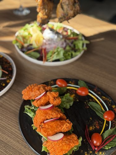 Spice & Saffron Indian Cusine Bar & Restaurant - Oakville