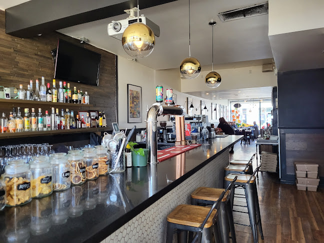 Pizzeria Via Napoli - Etobicoke