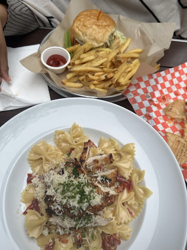 Comentarii opinii despre Jack Astor's Bar & Grill Front Street