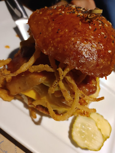 Jack Astor's Bar & Grill Yonge & Bloor - Hospitality and gastronomy