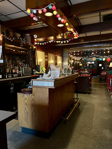 Comentarii opinii despre Skyline Restaurant