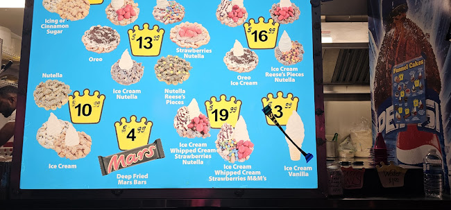 Funnel Cakes - Hospitality and gastronomy