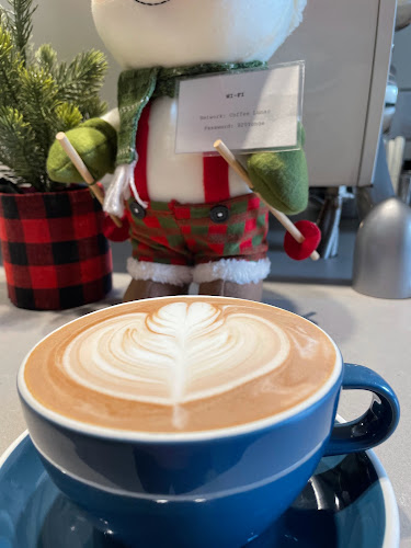 Comentarii opinii despre Coffee Lunar