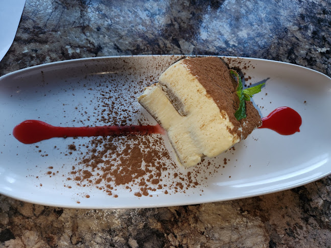 Comentarii opinii despre Bin 101 Wine & Tapas Bar