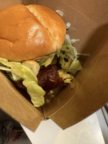 Habibz Corner - Oshawa