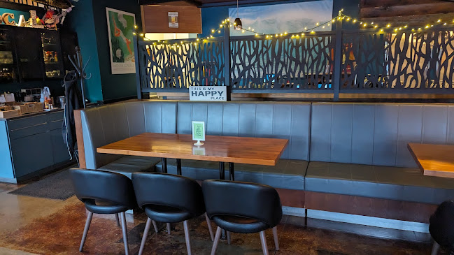 Comentarii opinii despre SoCal Restaurant & Lounge