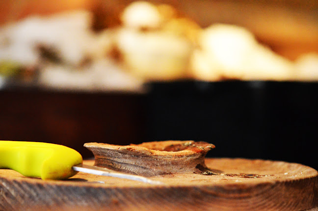 Pearl Diver - Toronto