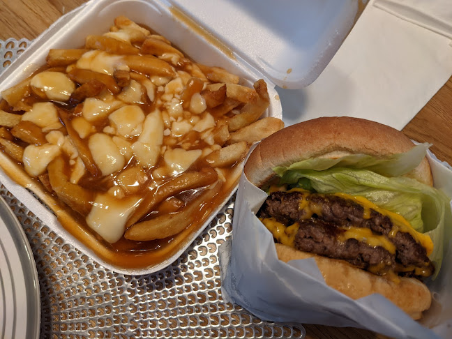 5025 Yonge St, North York, ON M2N 5P2