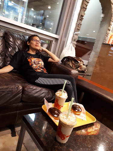 Robin's Donuts - Regina