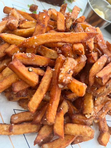 Opinii despre MEAT în Edmonton - Hospitality and gastronomy