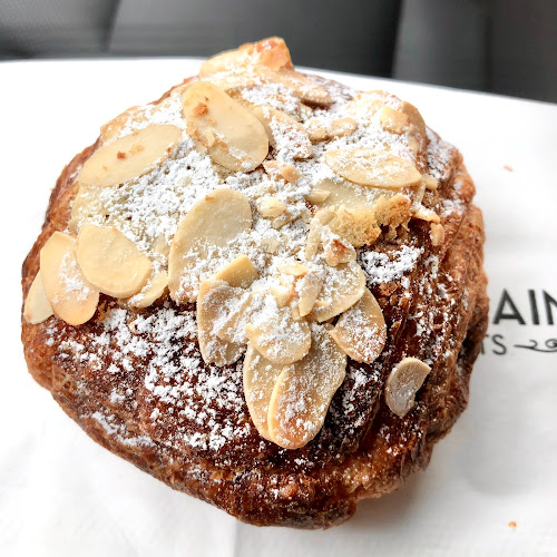 Comentarii opinii despre Charmaine Sweets