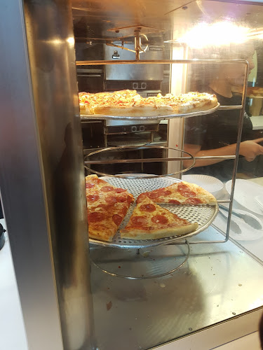 A Little Pizza Heaven - Winnipeg