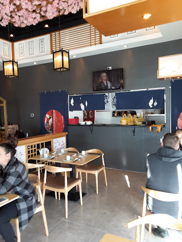 Ma's Sushi - Hospitality and gastronomy