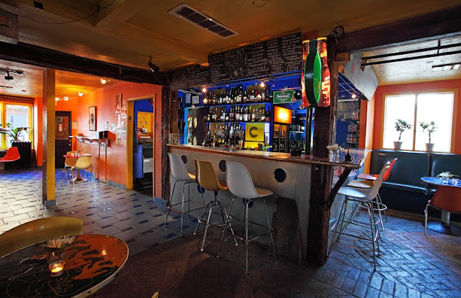 5 Princess St W, Waterloo, ON N2L 2X7