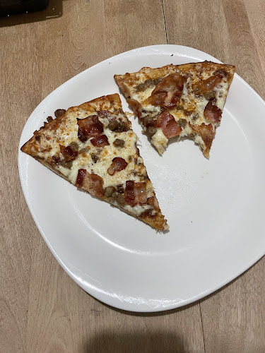 Gondola Pizza West Kildonan, Maples, Tyndall Park, Riverbend, Rivergrove, Whistler Hollow, AmberTrails, Castlebury Meadows