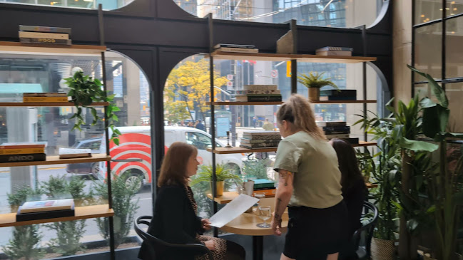 Walrus Pub & Beer Hall - Hospitality and gastronomy