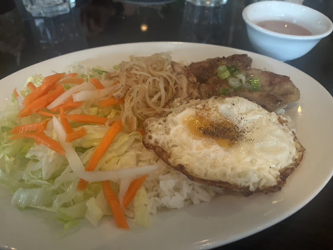 1469 Marine Dr, North Vancouver, BC V7P 1T7