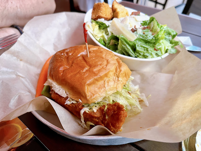 144 Front St W, Toronto, ON M5J 2L7