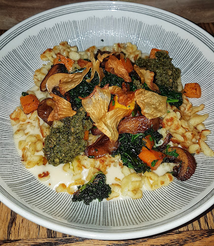 Opinii despre Wellington Gastropub în Ottawa - Hospitality and gastronomy