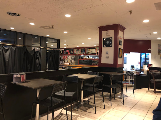 141 Ontario St N, Kitchener, ON N2H 4Y5