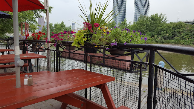 The Keating Channel Pub & Grill - Hospitality and gastronomy