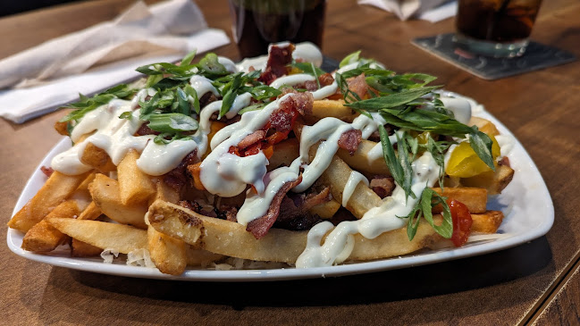 Opinii despre Howe Sound Taphouse & Kitchen - New West în New Westminster - Hospitality and gastronomy