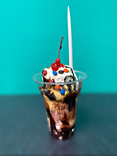 Opinii despre Tasty scoop ancaster în Ancaster - Hospitality and gastronomy