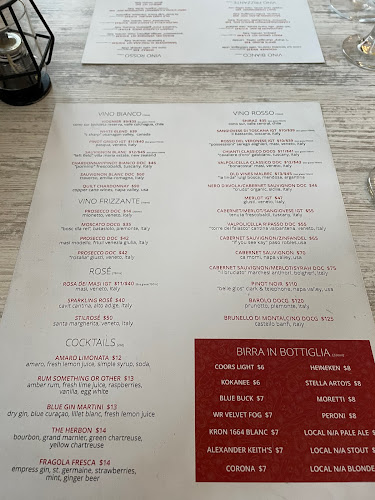 Opinii despre Toto Pizza în Calgary - Hospitality and gastronomy