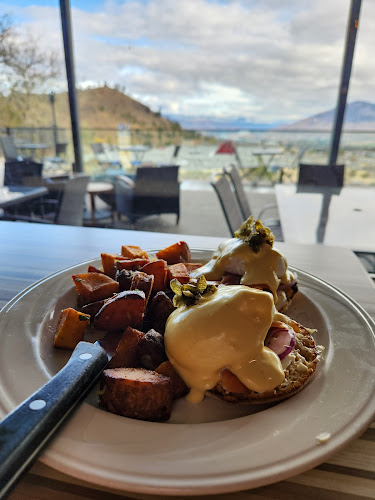 1250 Rogers Way, Kamloops, BC V1S 1N5