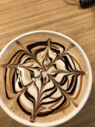 91 Lakeshore Rd E, Mississauga, ON L5G 2Y5