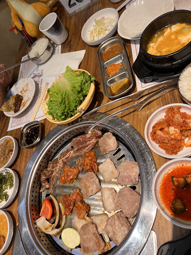 3225 Hwy 7 #3, Markham, ON L3R 3P3