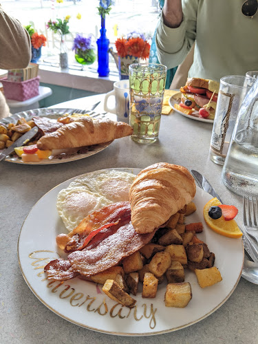 Comentarii opinii despre The Bag Lady Variety