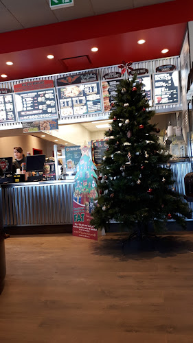 Fatburger Blairmore - Hospitality and gastronomy