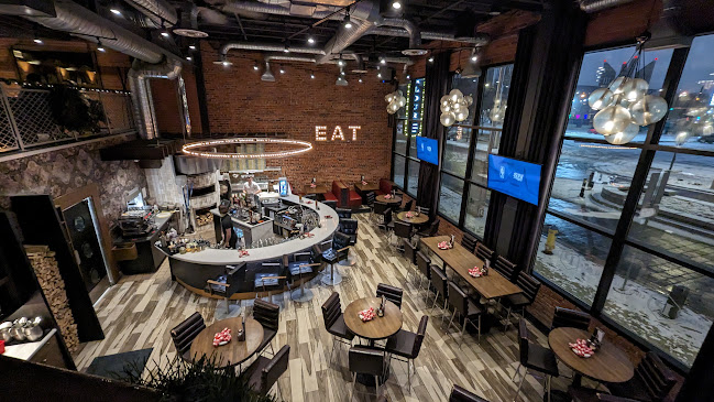 10334 108 St NW, Edmonton, AB T5J 1L9