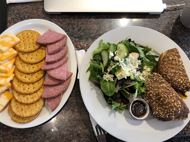 Seven Shores - Waterloo