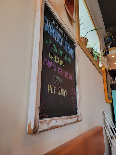 Casero Kitchen Table - Owen Sound