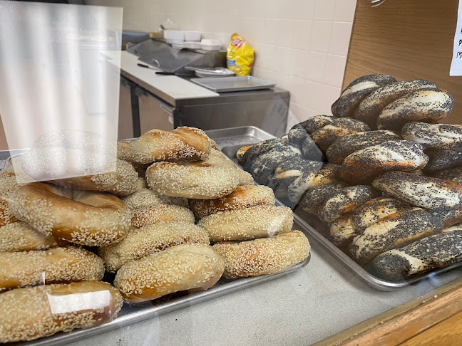 Montreal Bagels - Hospitality and gastronomy