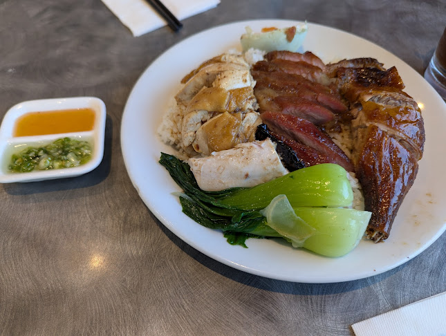 Comentarii opinii despre Sun's BBQ Restaurant