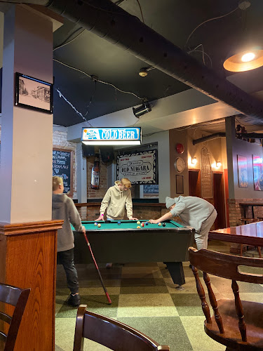 Yank's Old Niagara Bar & Grill - Niagara Falls