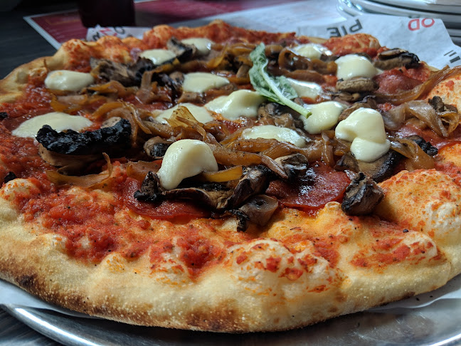 Pie Wood Fired Pizza Joint - Barrie South