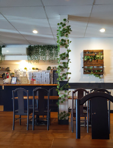 Comentarii opinii despre Nanda Chicken