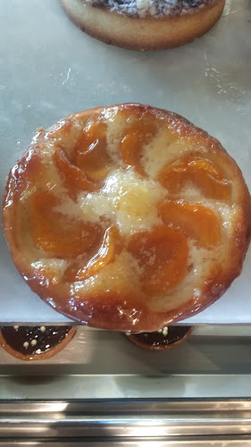 2435 4 St SW, Calgary, AB T2S 2T4