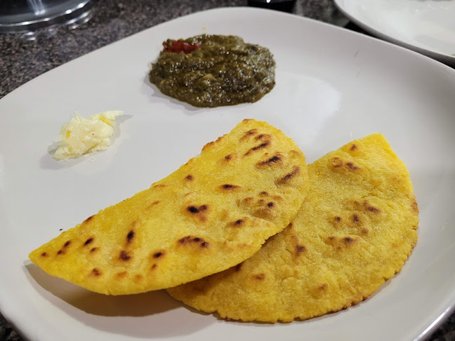 Opinii despre Brar's Trinity Common în Brampton - Hospitality and gastronomy