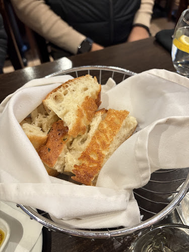 Garlic's of London - Hospitality and gastronomy