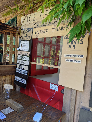 The Folly Artisan Food Shop - Roberts Creek