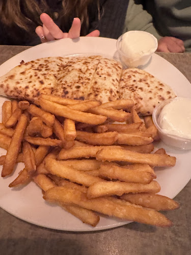 Headquarters Restaurant and Bar - Sherwood Park